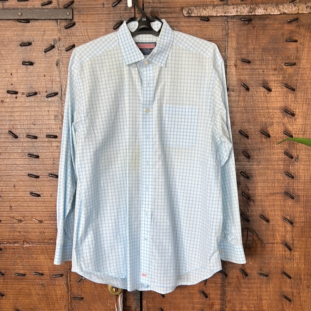 Vineyard Vines Large